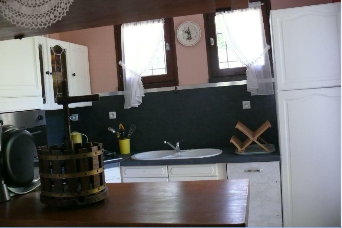 Maison Bord Du Lac Marcillac-la-Croisille Zewnętrze zdjęcie