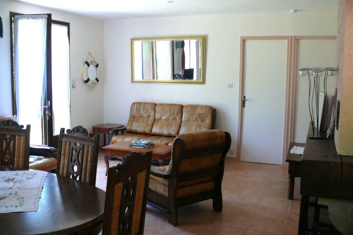 Maison Bord Du Lac Marcillac-la-Croisille Zewnętrze zdjęcie
